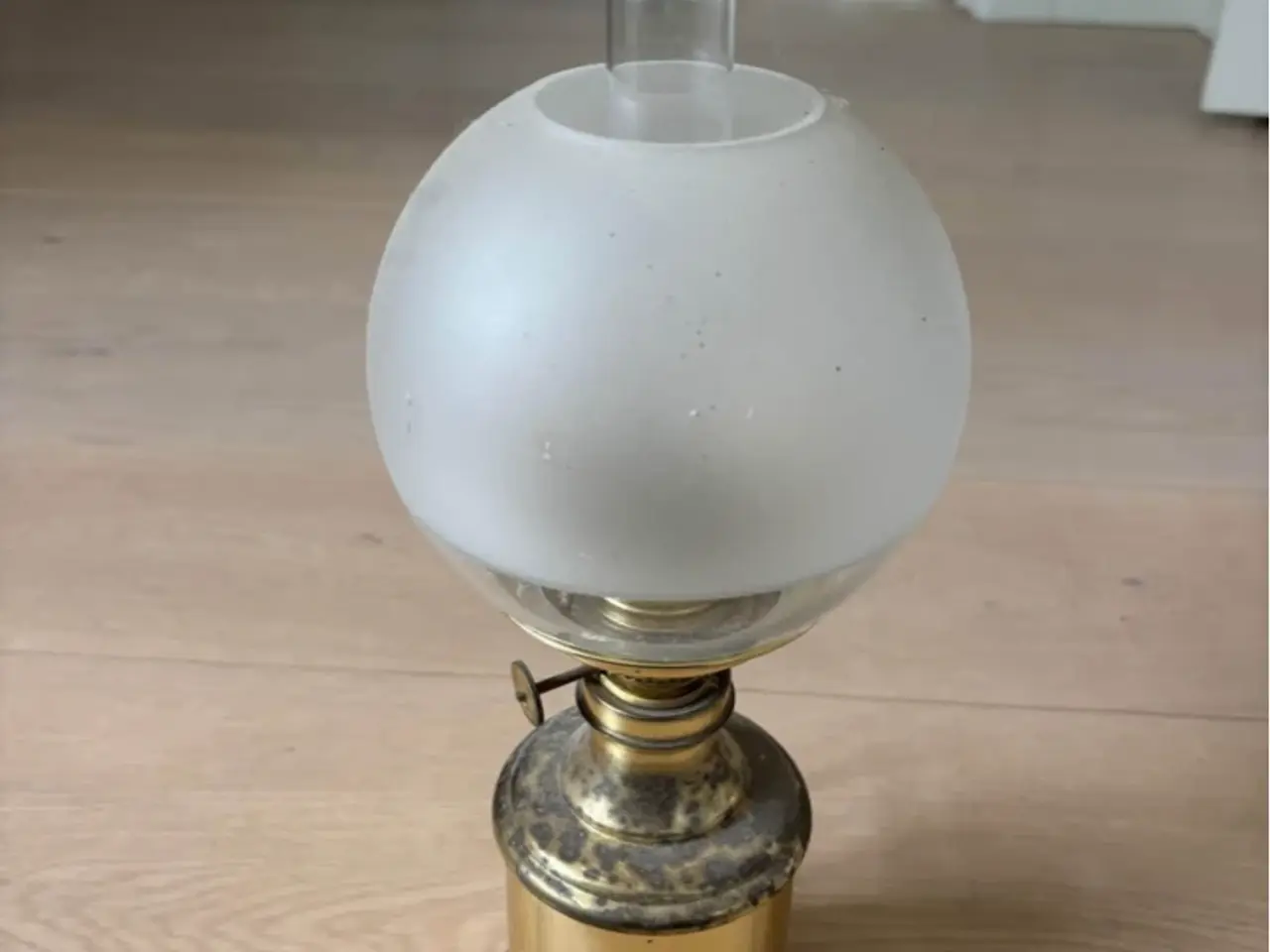 Billede 1 - Gammel petroleums lampe 