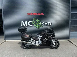 Yamaha FJR 1300 A MC-SYD BYTTER GERNE