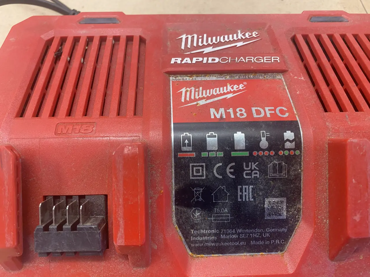 Billede 2 - Parti Akku. Maskiner MILWAUKEE