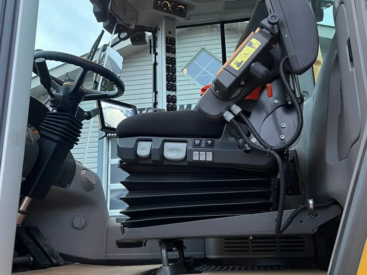 Billede 5 - Volvo L 70 H H2 BEMÆRK MED GARANTI FRA VOLVO FREM TIL DEN 18.6.2026. AGRICULTURE DK-maskine med lang arm, Co-Pilot & med 750mm Michelin MEGA X BIB hjul.