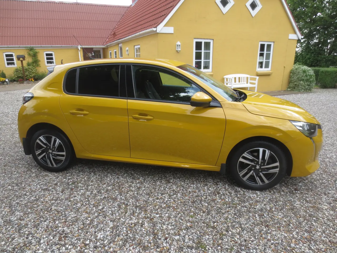 Billede 5 - Fin Peugeot 208 Blue HDi Ny model. År 20.