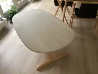 Sofabord i massiv bøgetræ