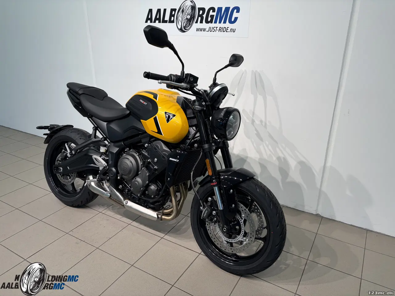 Billede 3 - Triumph Trident 660 Cosmic Yellow