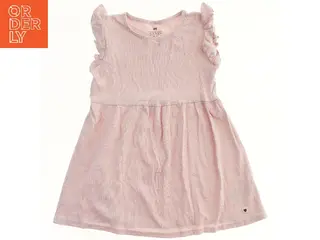 Lyserød sommerkjole med flæser fra H&M (str. 122)