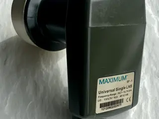 MAXIMUM Universal Digital LNB–0,2 dB – AP8-SF1BL