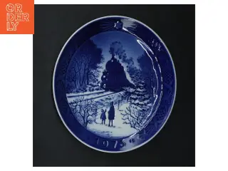 Royal Copenhagen juleplatte fra 1975 fra Royal Copenhagen (str. Ø 18 cm)