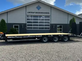 Tyrone 27TLL LANG MODEL med forbredningsudstyr samt kombi bremser, både luft og hydrauliske bremser. Affjedret træk og affjedret aksler. Med hydrauliske ramper og værktøjskasse