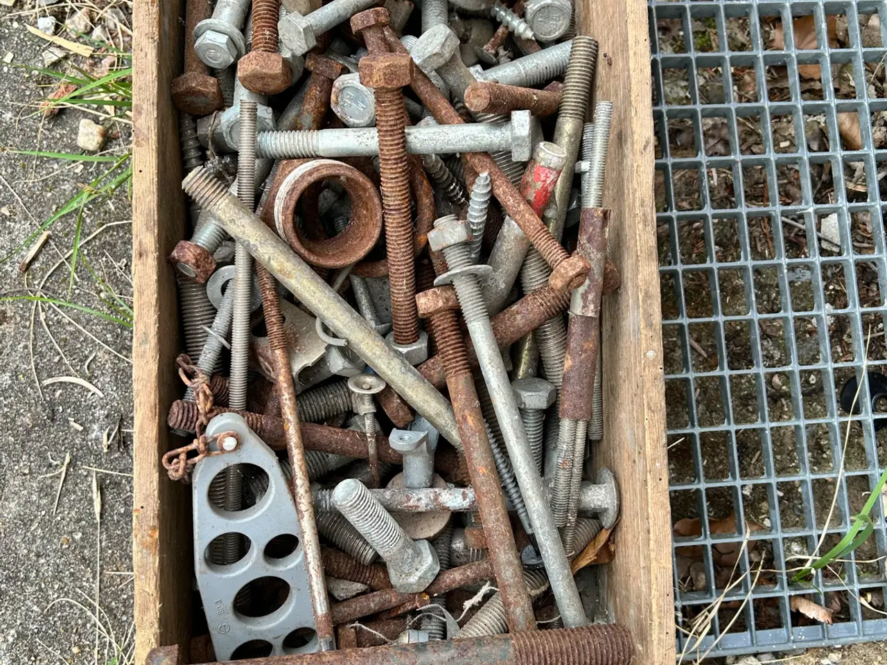 Billede 1 - Store bolte mm