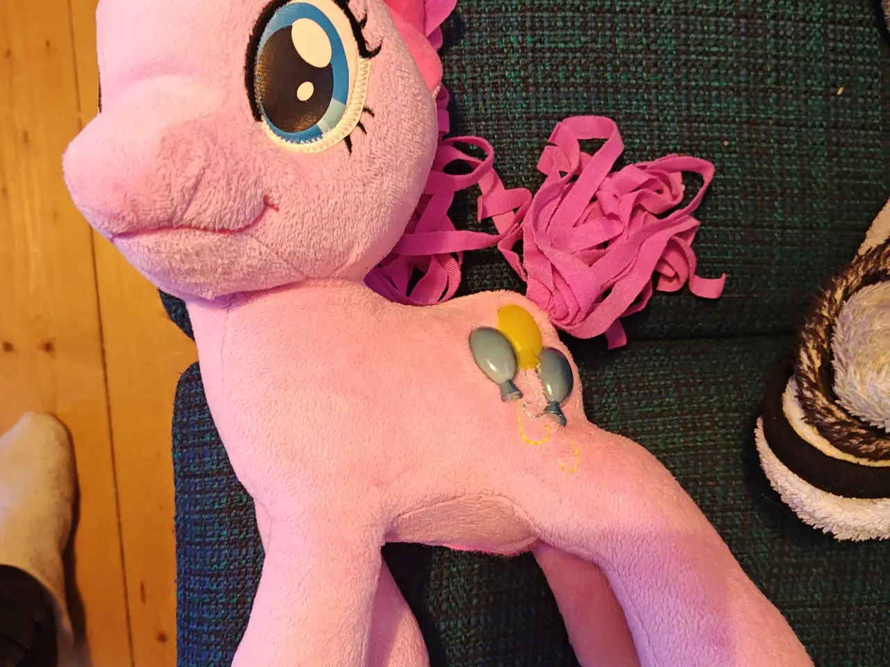 Billede 3 - My Little Pony Pinkie Pie Bamse Kan Lyse og spille