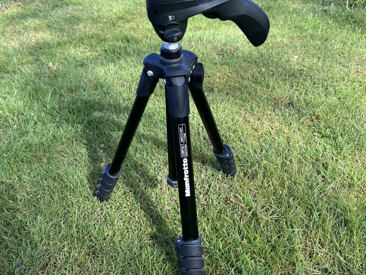Billede 1 - Manfrotto Compact MKC3-H01 – Rejsestativ+joystick