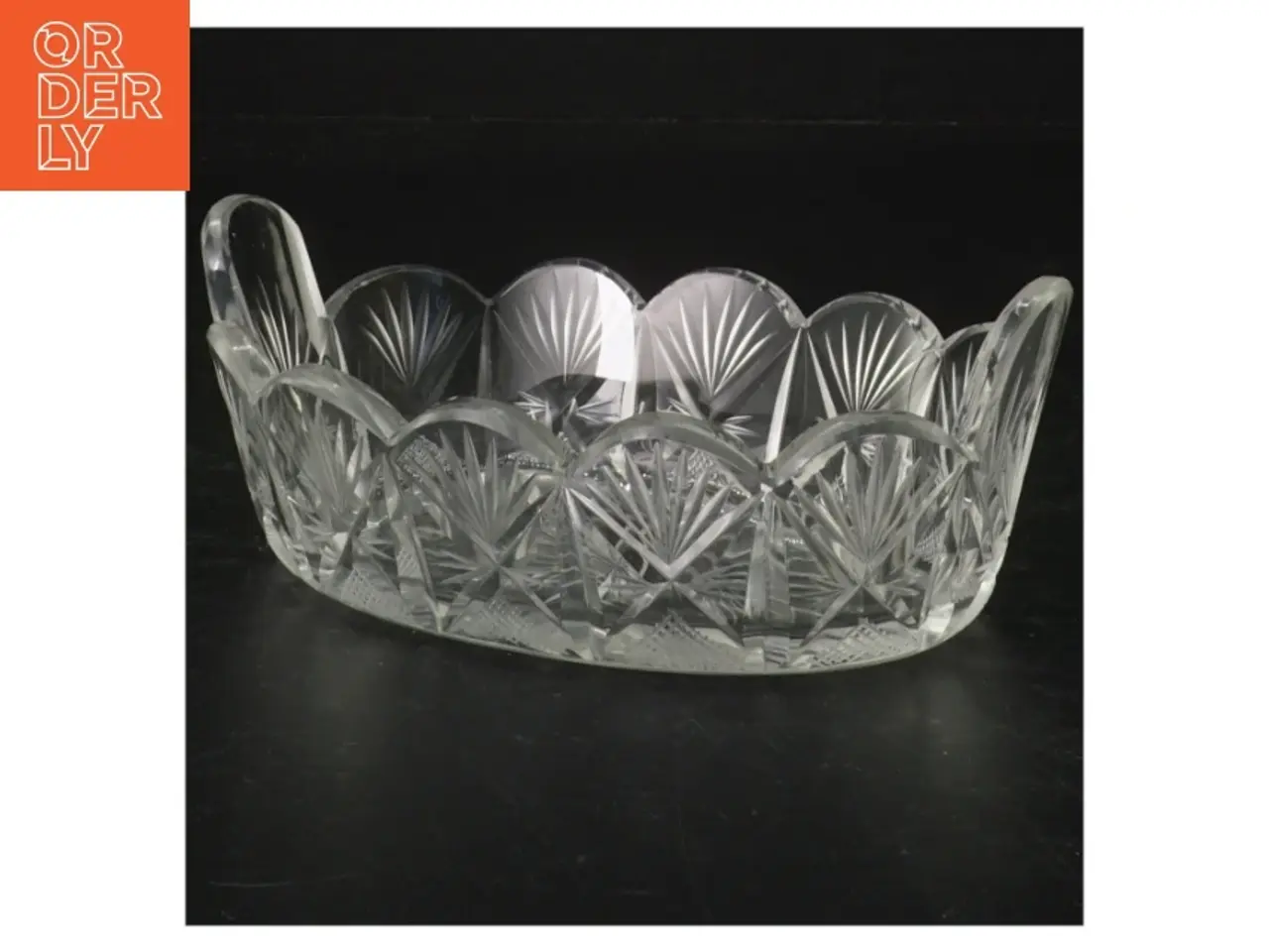 Billede 1 - Glasfad, gammelt (str. 16,5 x 11 cm)
