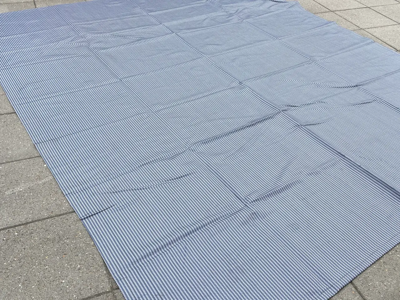 Billede 1 - Markise gulvtæppe 2,5 x 3 m