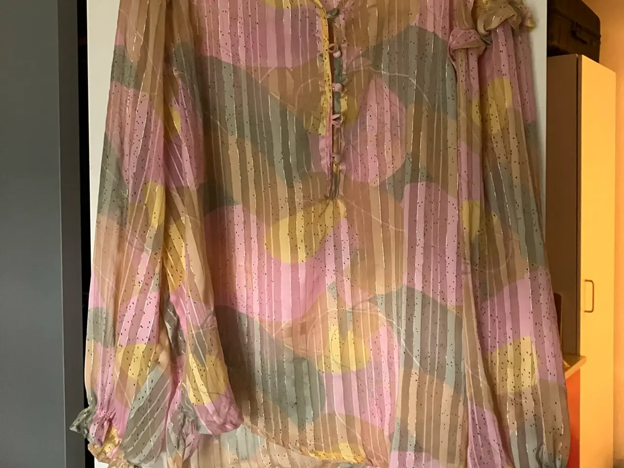 Billede 1 - Smuk damebluse