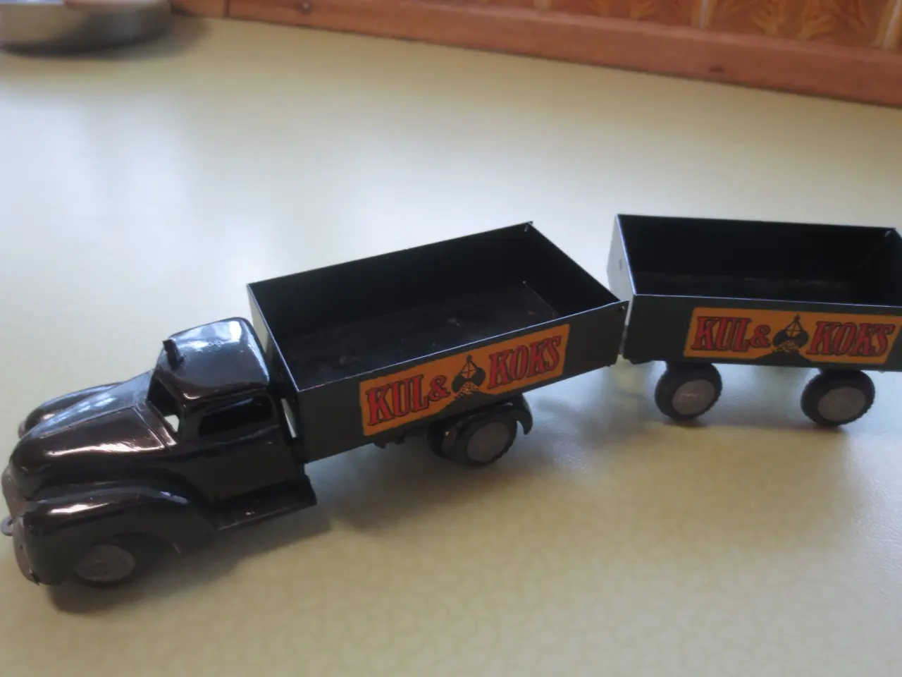 Billede 1 - Tekno 1 stk Dodge Lastbil med anhænger Tekno 