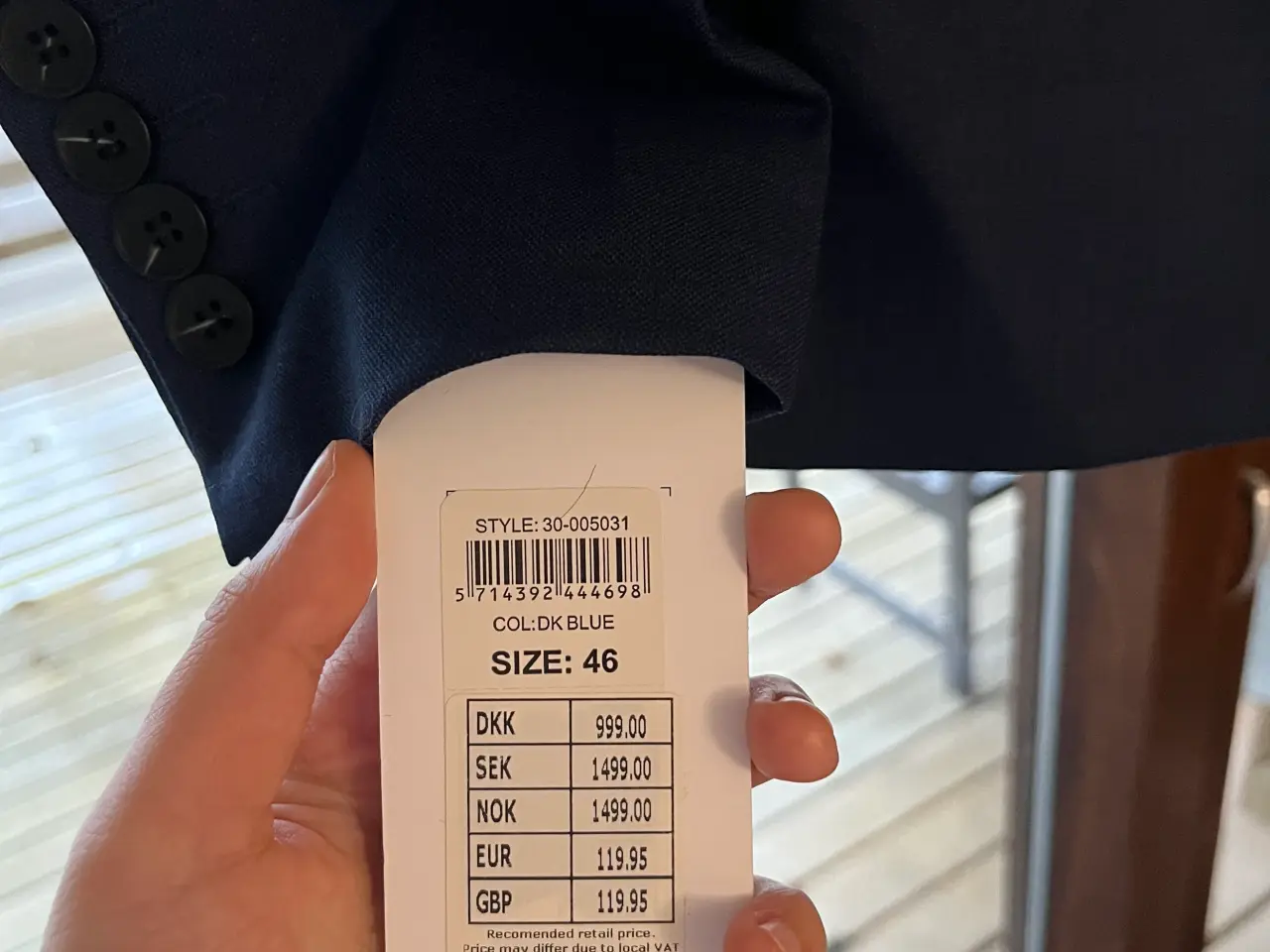Billede 8 - Flyttekasse fyldt med herretøj