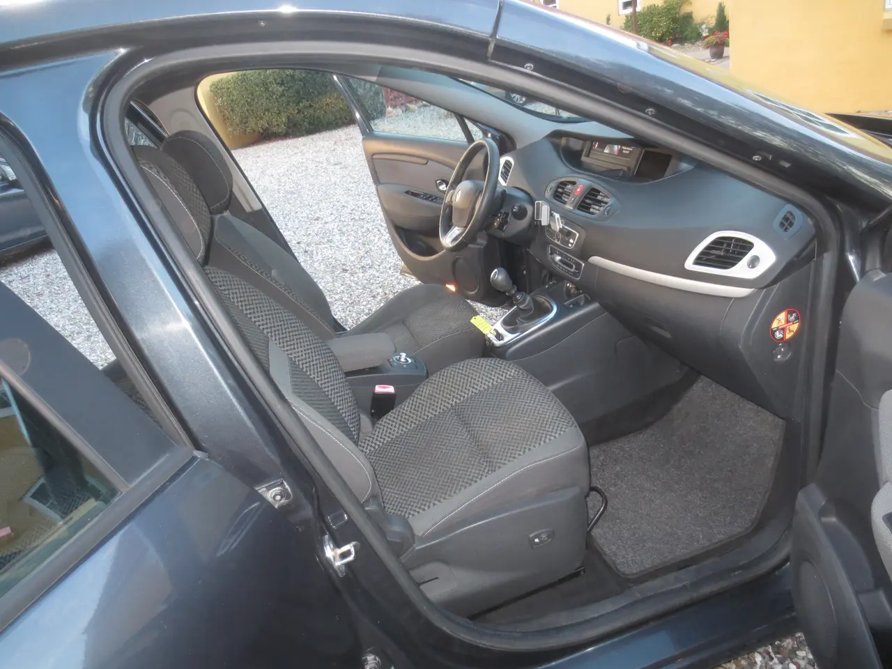 Billede 12 - Renault Scenic 1.5 DCi År 11. Synet 5/25.