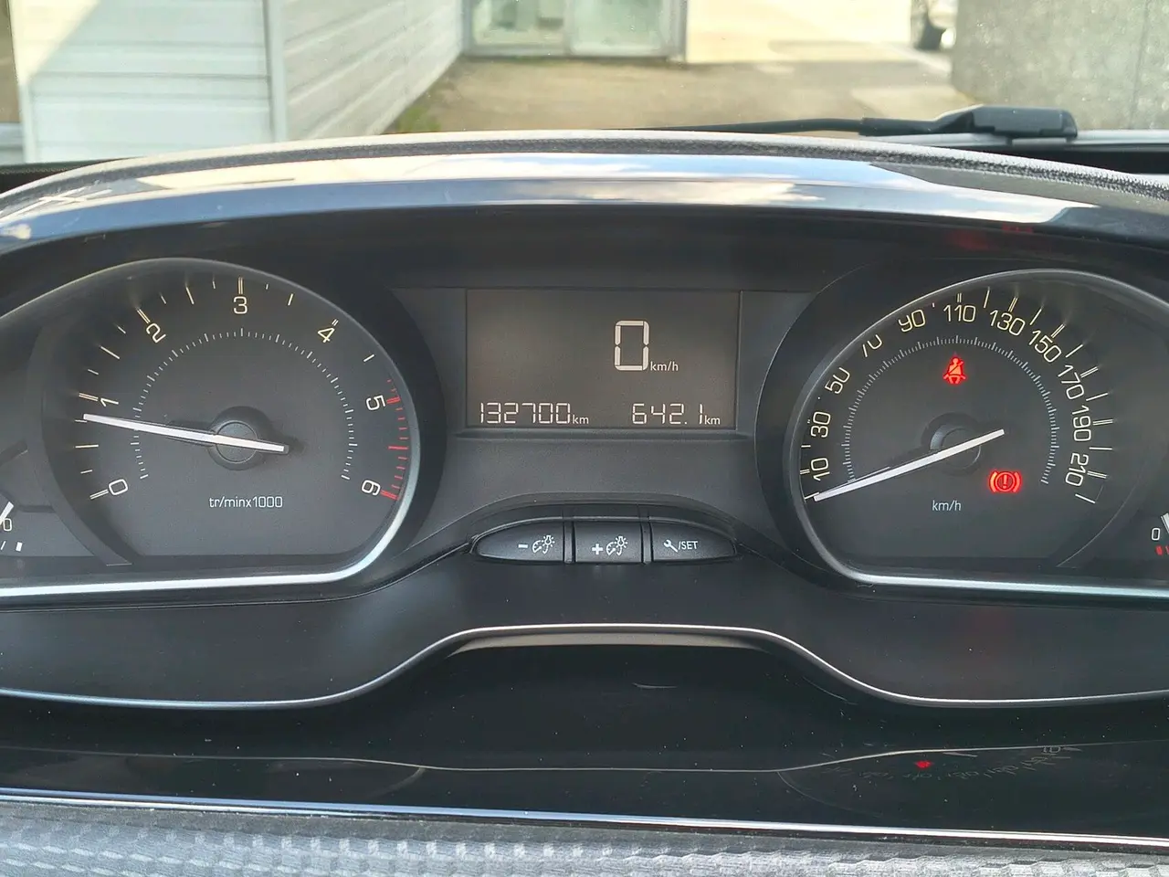 Billede 8 - Peugeot 208 1,6 BlueHDi Edition Plus 100HK 5d