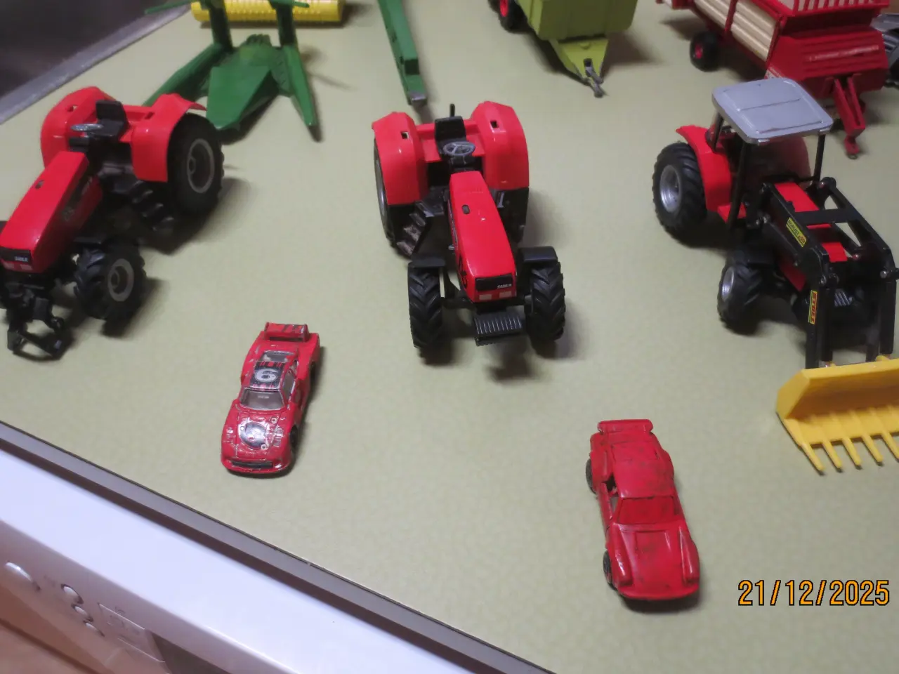 Billede 4 - Modeltraktor Og Model lastbiler i SIKU /ERTL 