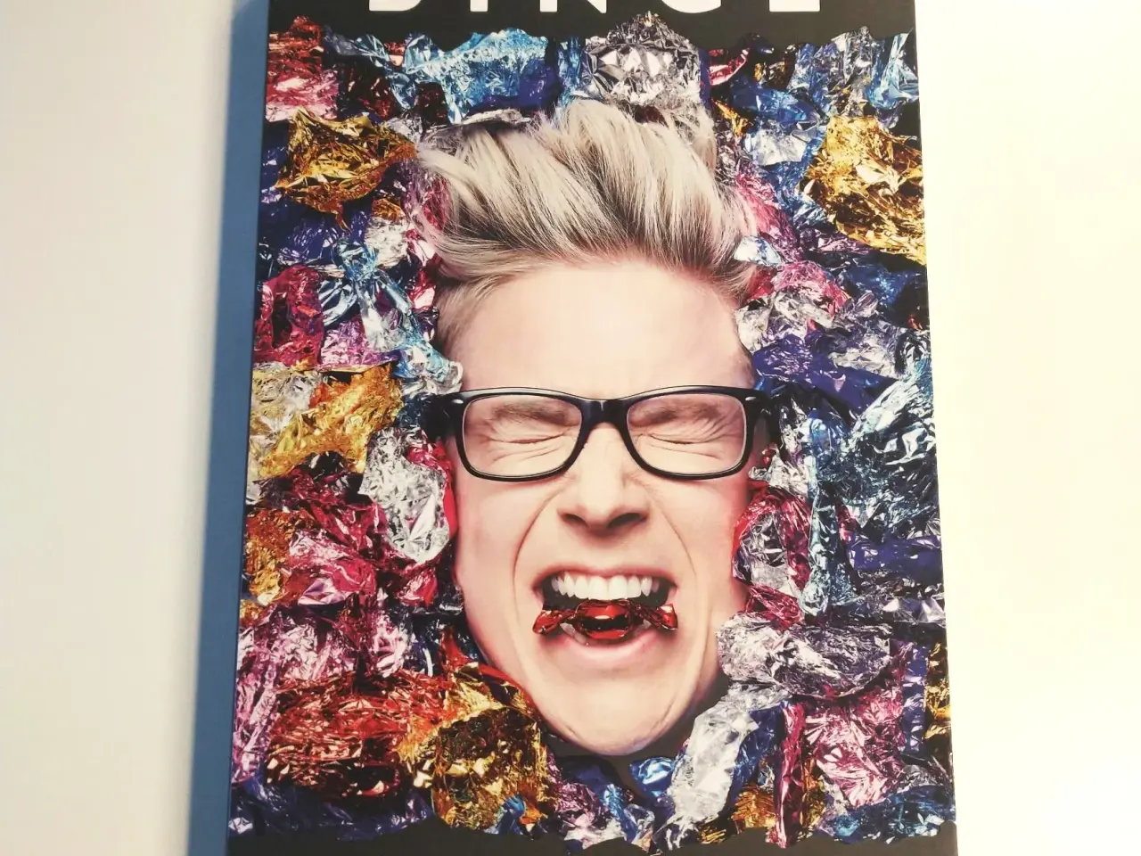 Billede 1 - Binge. Af Tyler Oakley