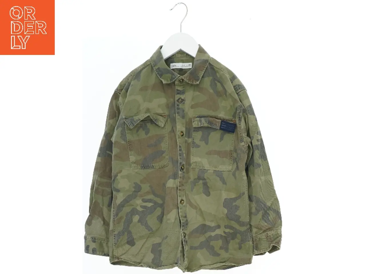 Billede 1 - Camouflage mønster skjorte fra Zara (str. 128)