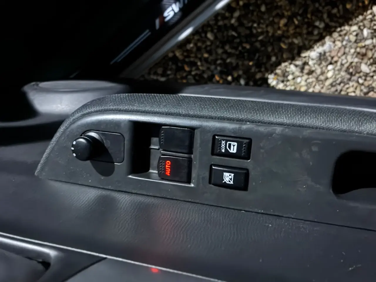 Billede 4 - Suzuki Swift 1.3 Nysynet.