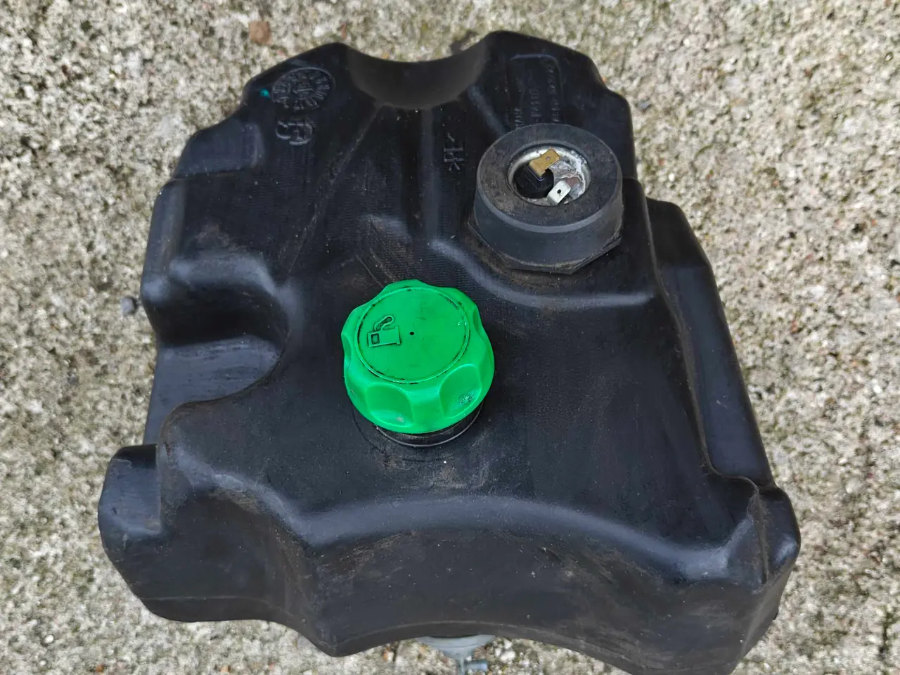 Billede 1 - Benzintank til yamaha neos