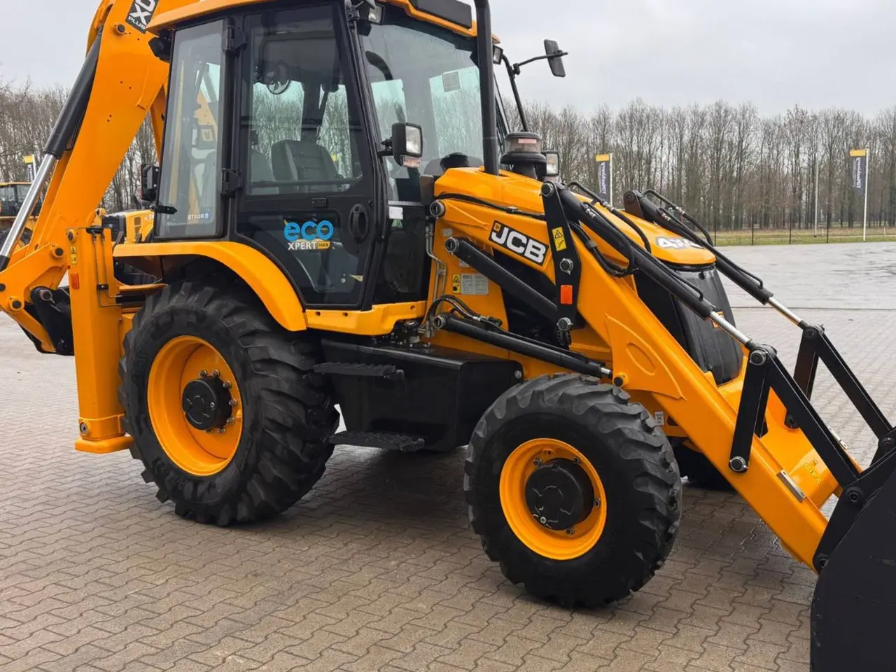 Billede 4 - graaflader JCB 3DX Plus 4×4 2025