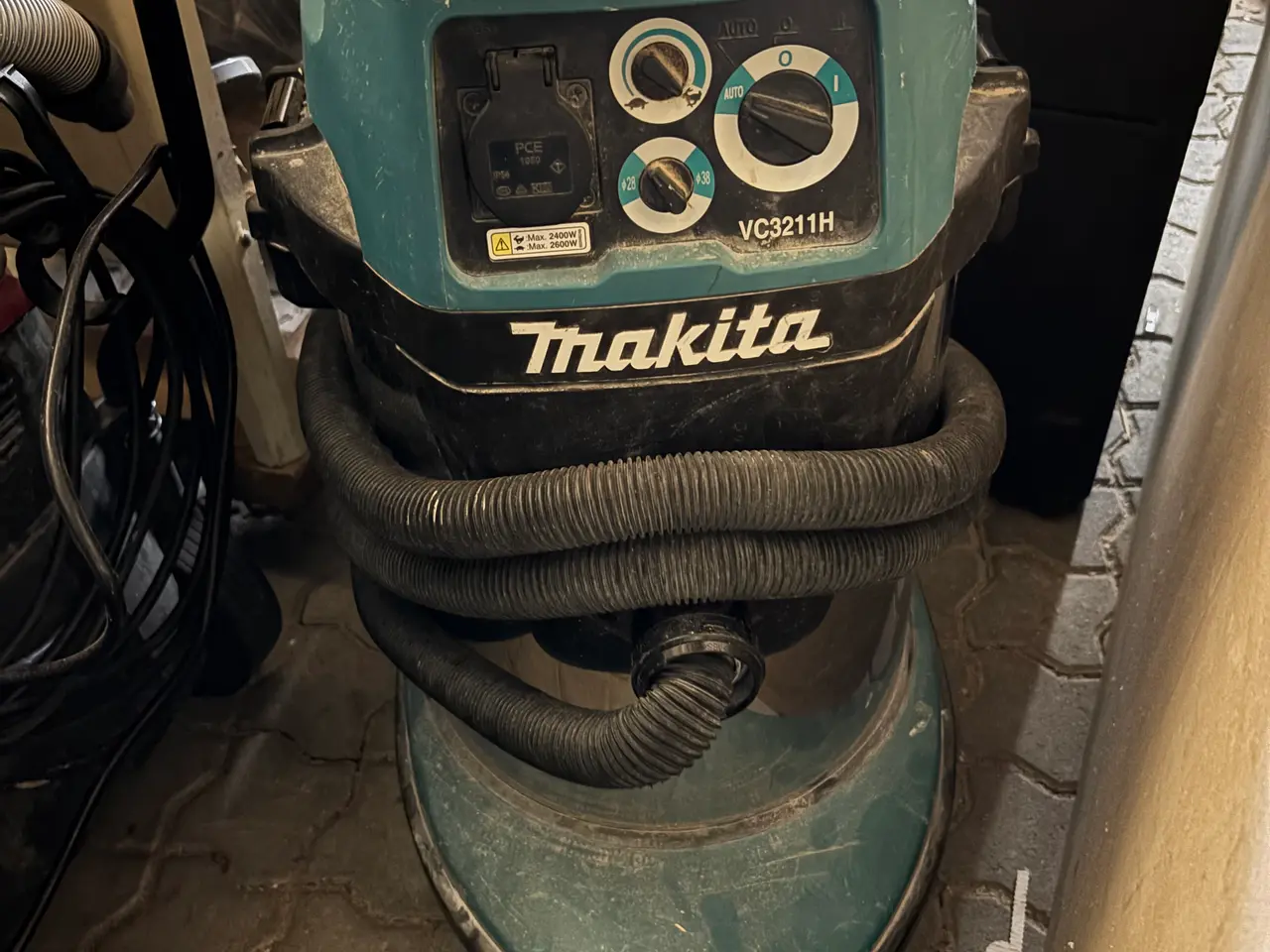 Billede 1 - Støvsuger MAKITA VC321H
