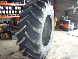 BKT 710/70R42