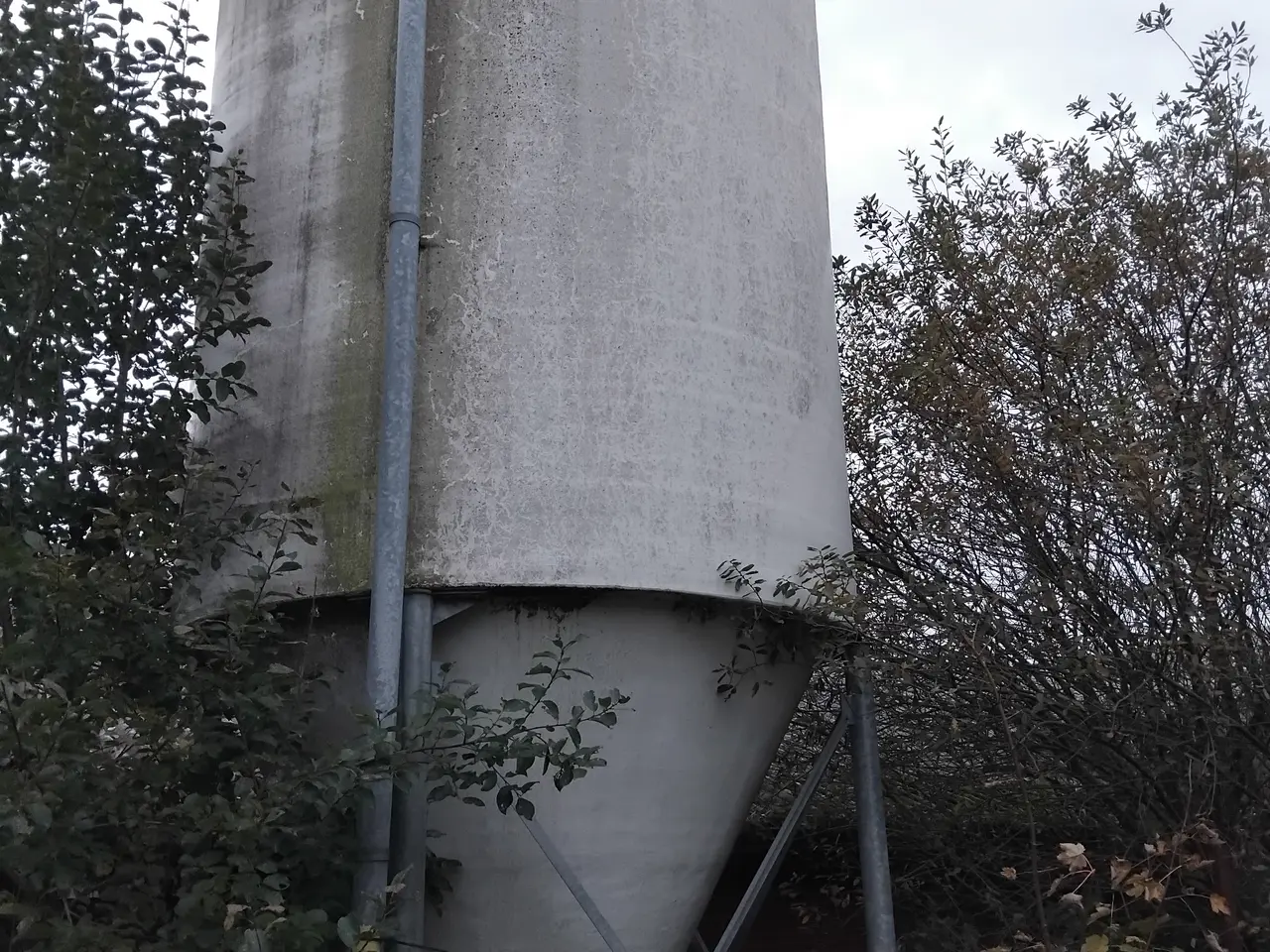Billede 1 - Glasfiber silo ca 22 ton