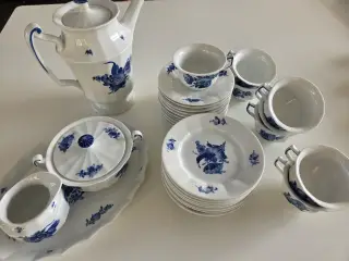 Blå Blomst kantet kaffestel og serveringsfade