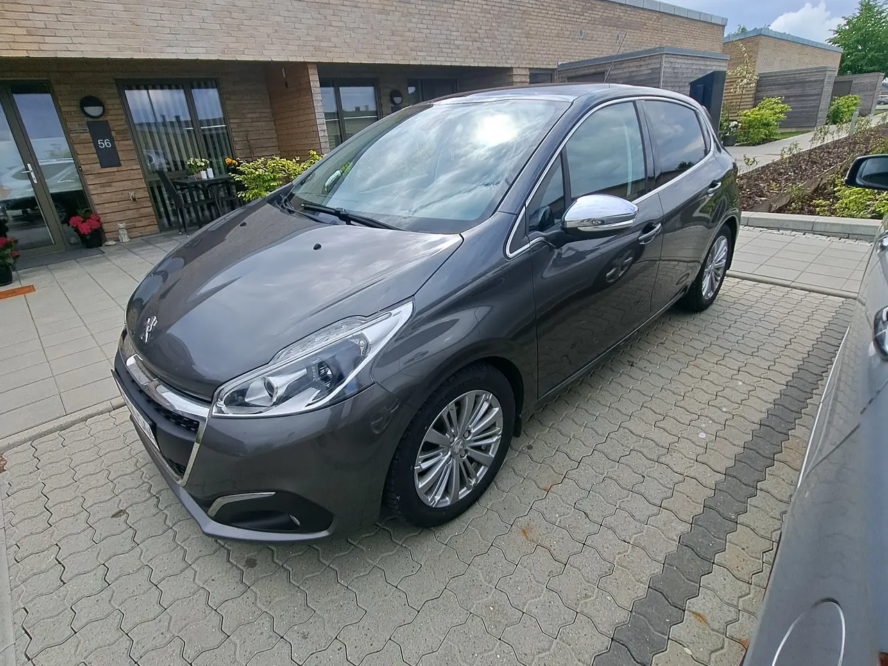 Billede 2 - Peugeot 208 1.6 2018 allure sky