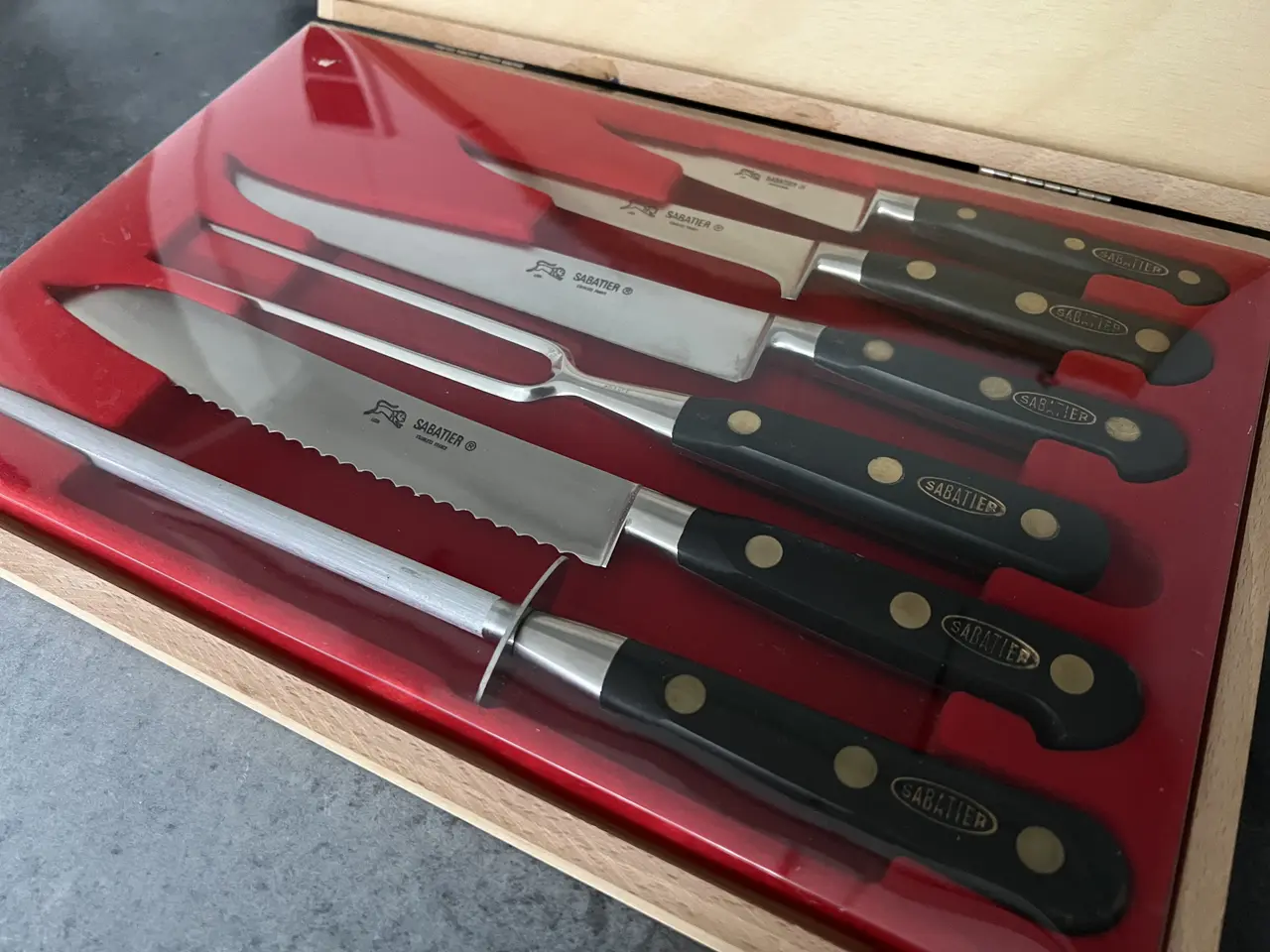 Billede 12 - Lion Sabatier Knivsæt