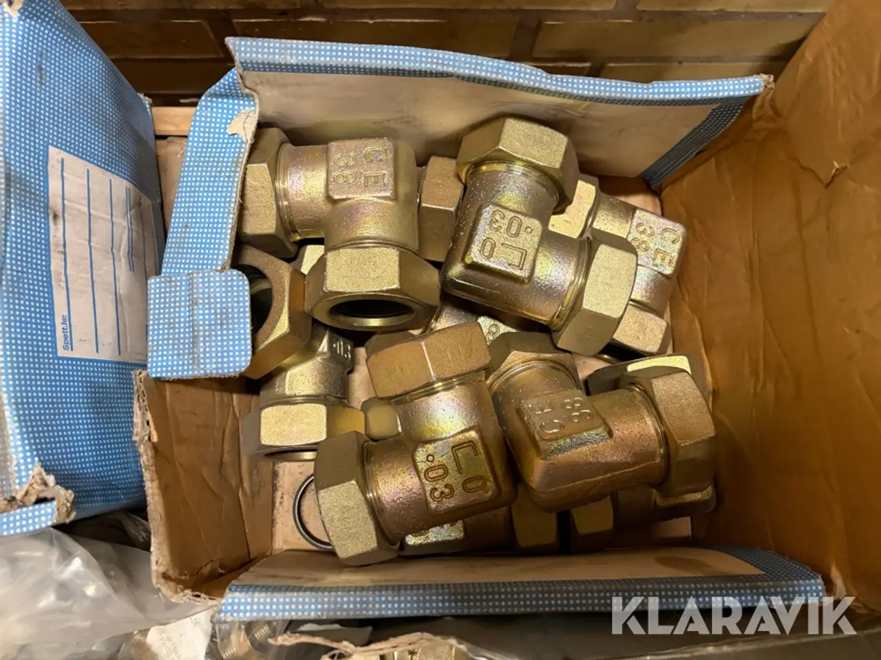 Billede 9 - Lot - Fittings, SAE flanger, og kuglehaner - 1 palle