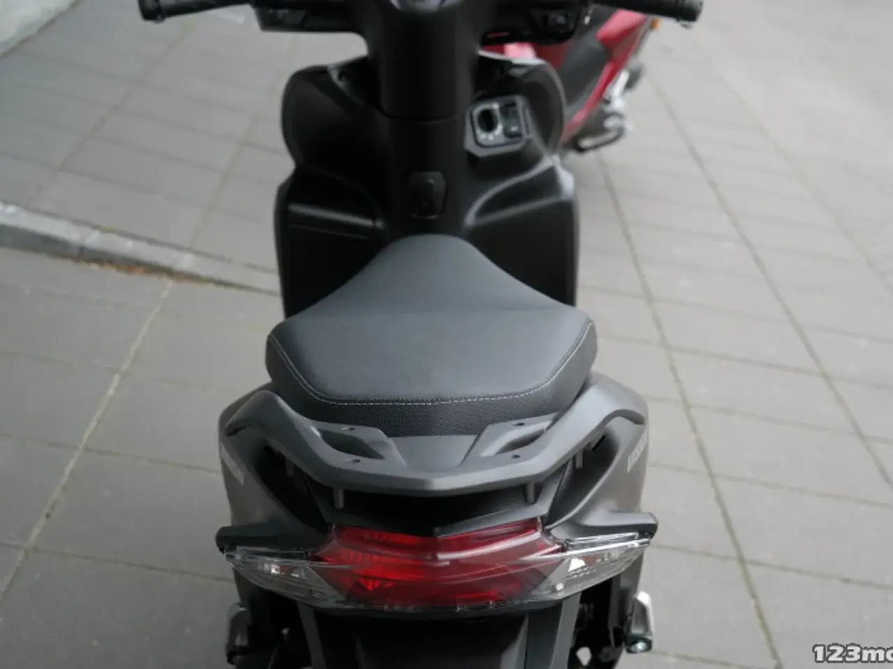 Billede 5 - Honda NSC 110 Vision MC-SYD BYTTER GERNE