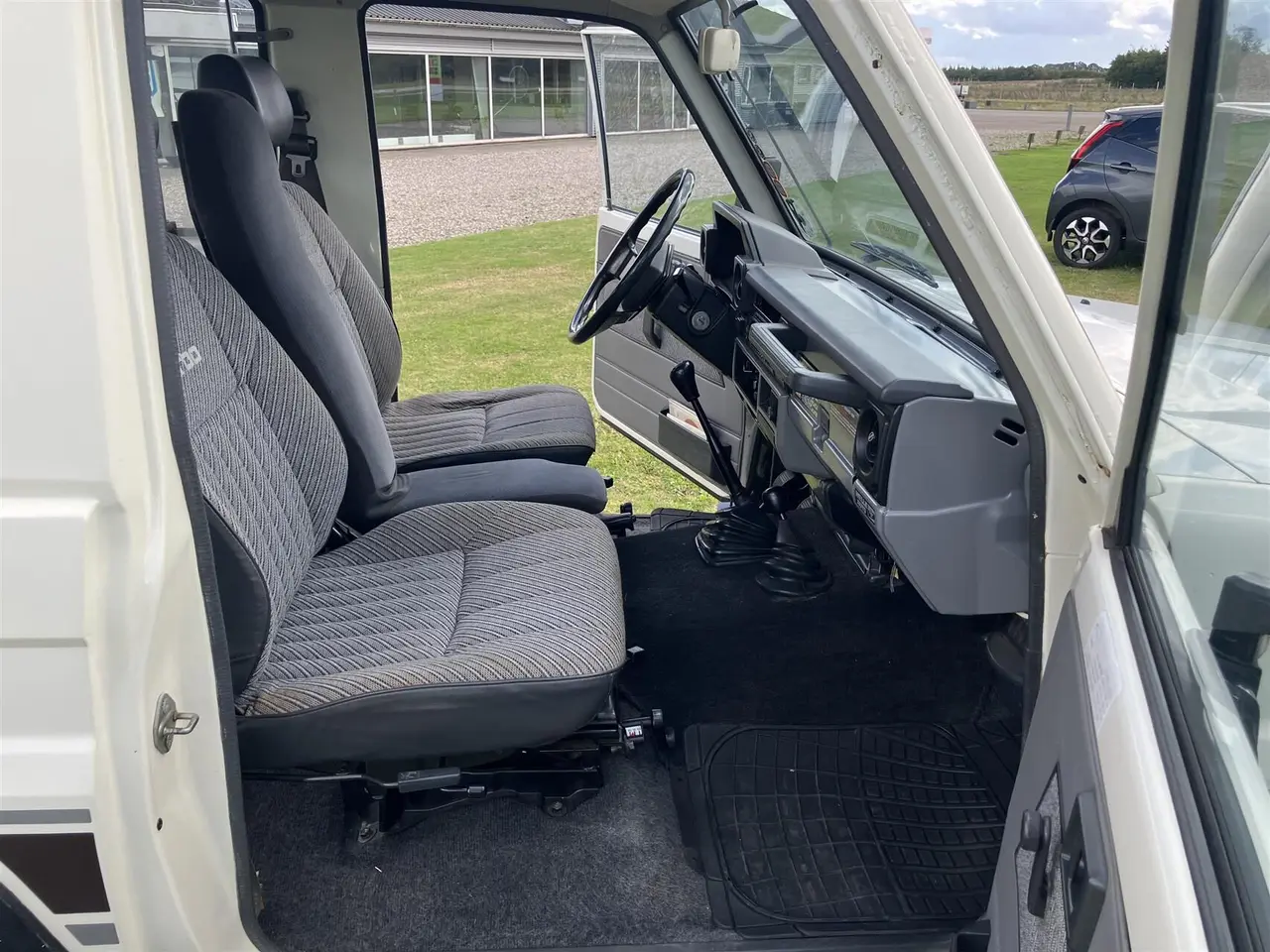 Billede 6 - Toyota Landcruiser LJ70 2,4 TD 4x4 91HK 3d