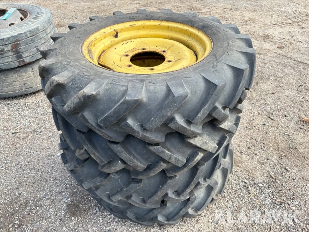 Billede 5 - Hjul til traktor Goodyear - 4 styk