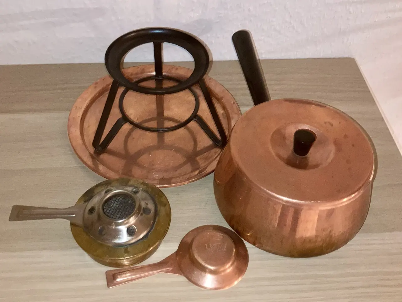 Billede 5 - Fonduesæt i kobber sælges.