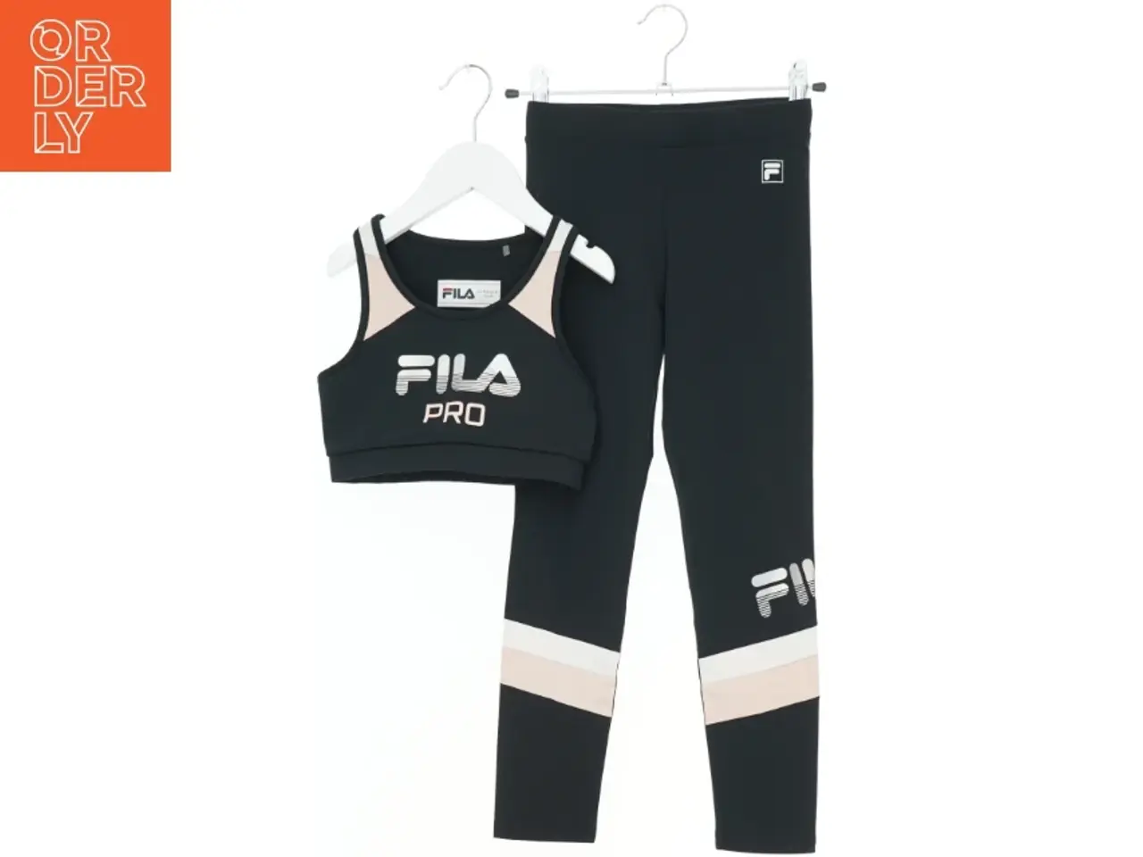 Billede 1 - Træningssæt fra FILA (str. 122)
