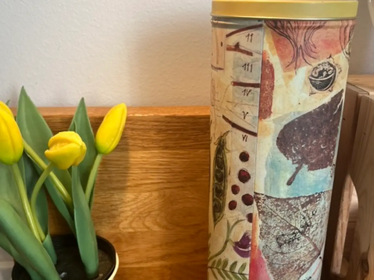Billede 4 - Retro metaldåse med botanisk motiv (29 cm)