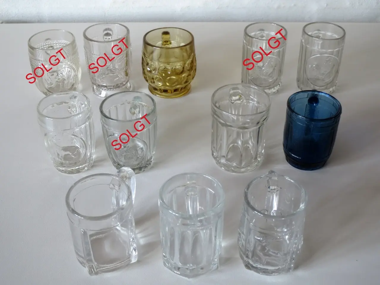 Billede 1 - 8 Forskellige gamle børneglas