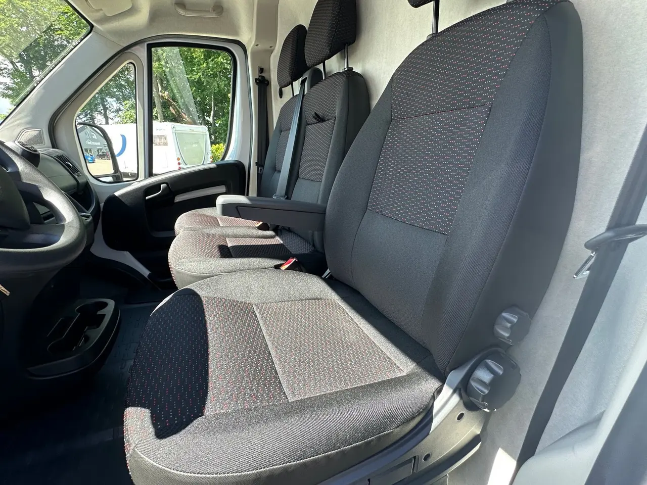 Billede 12 - Peugeot Boxer 435 2,2 BlueHDi 165 L2H2 Premium