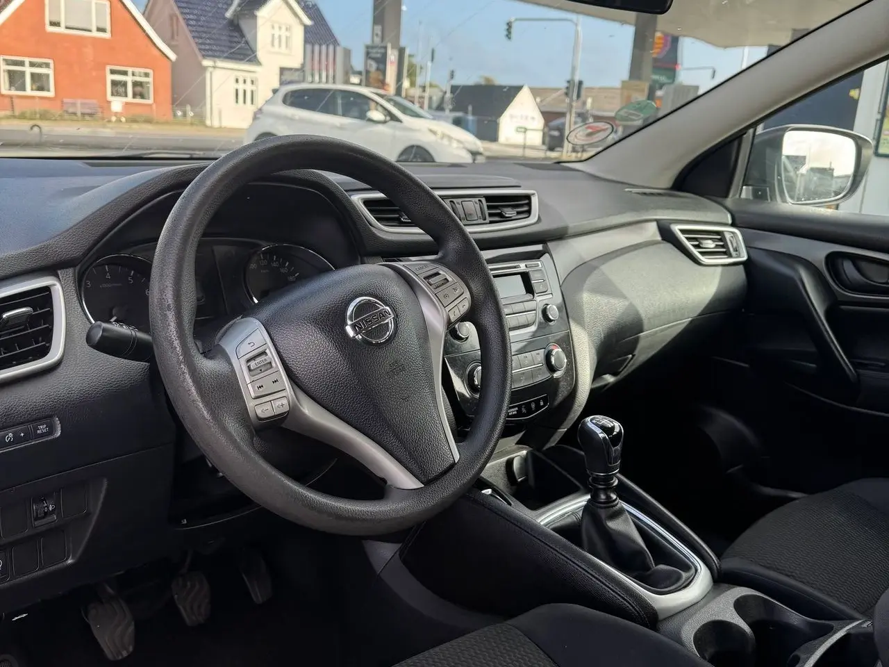 Billede 6 - Nissan Qashqai 1,2 Dig-T Visia 4x2 115HK 5d 6g