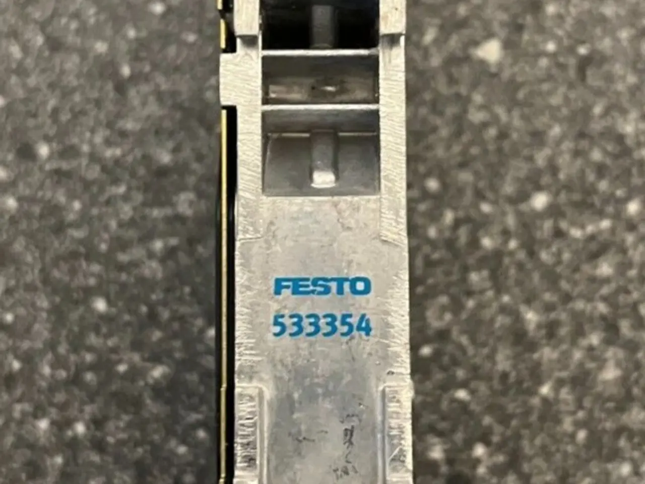 Billede 1 - Festo 533354 magnetventil Manifold Block - brugt