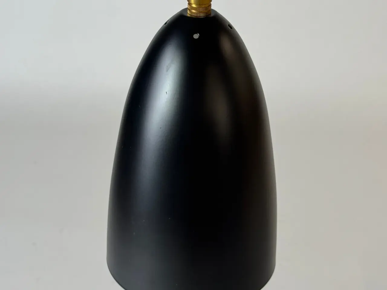 Billede 5 - GUBI Gräshoppa Lampe – Sort H 23 cm