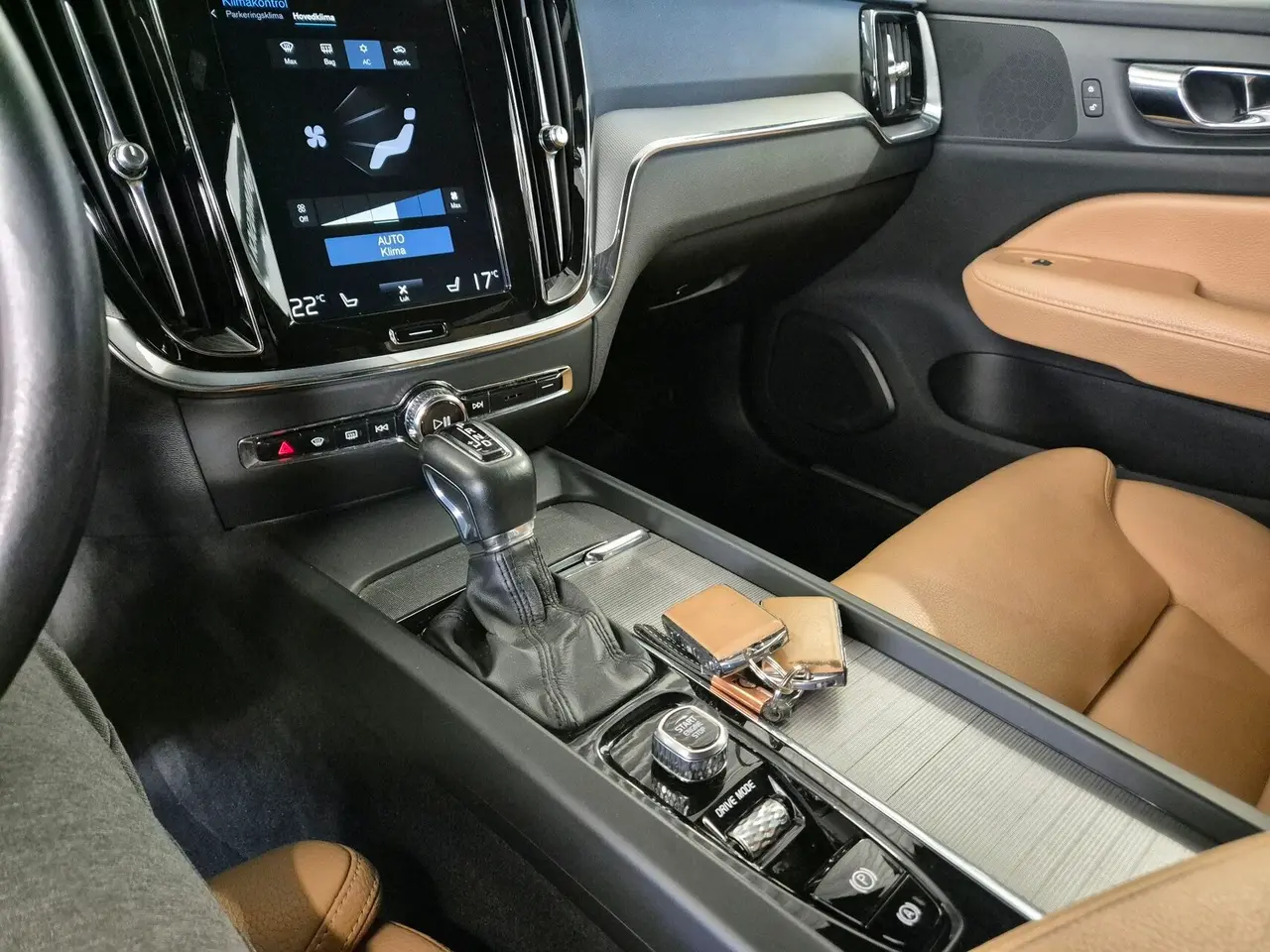 Billede 11 - Volvo V60 2,0 D4 Inscription 190HK Stc 8g Aut.