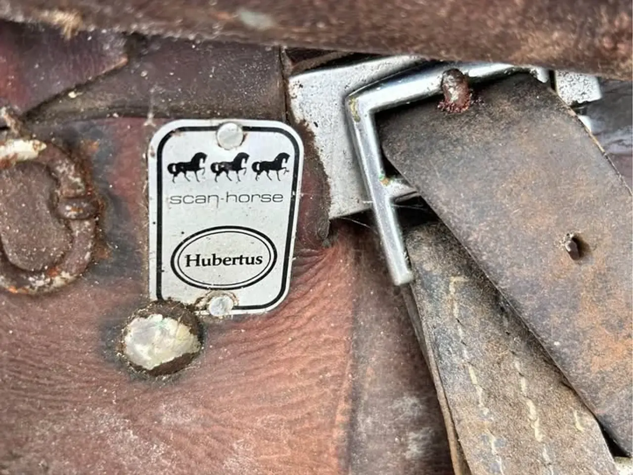 Billede 4 - Heste udstyr, 2xSadel, Underlag, Seletøj,