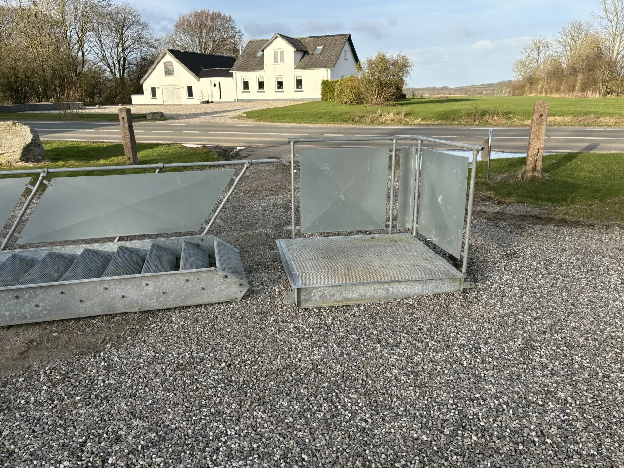 Billede 4 - Galvaniseret trappe