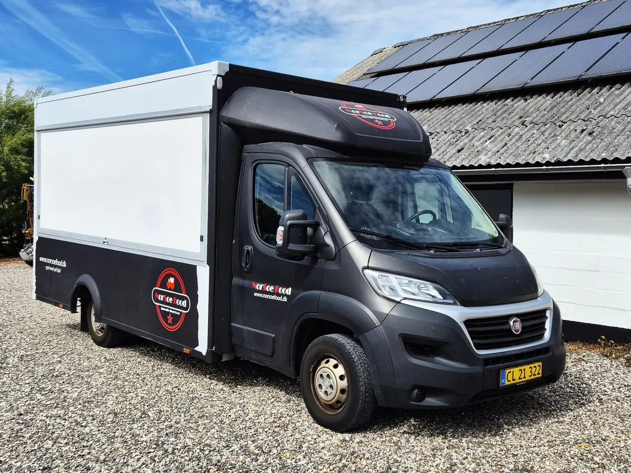 Billede 2 - Fiat Ducato / komplet foodtruck - klar til drift / årgang 2019