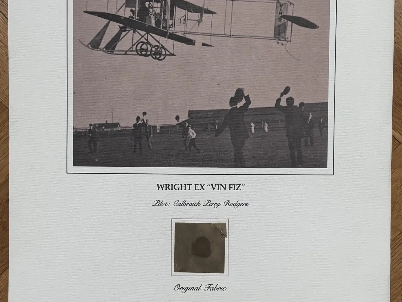 Billede 4 - 3 sjældne Smithsonian-flyplancher med original fly
